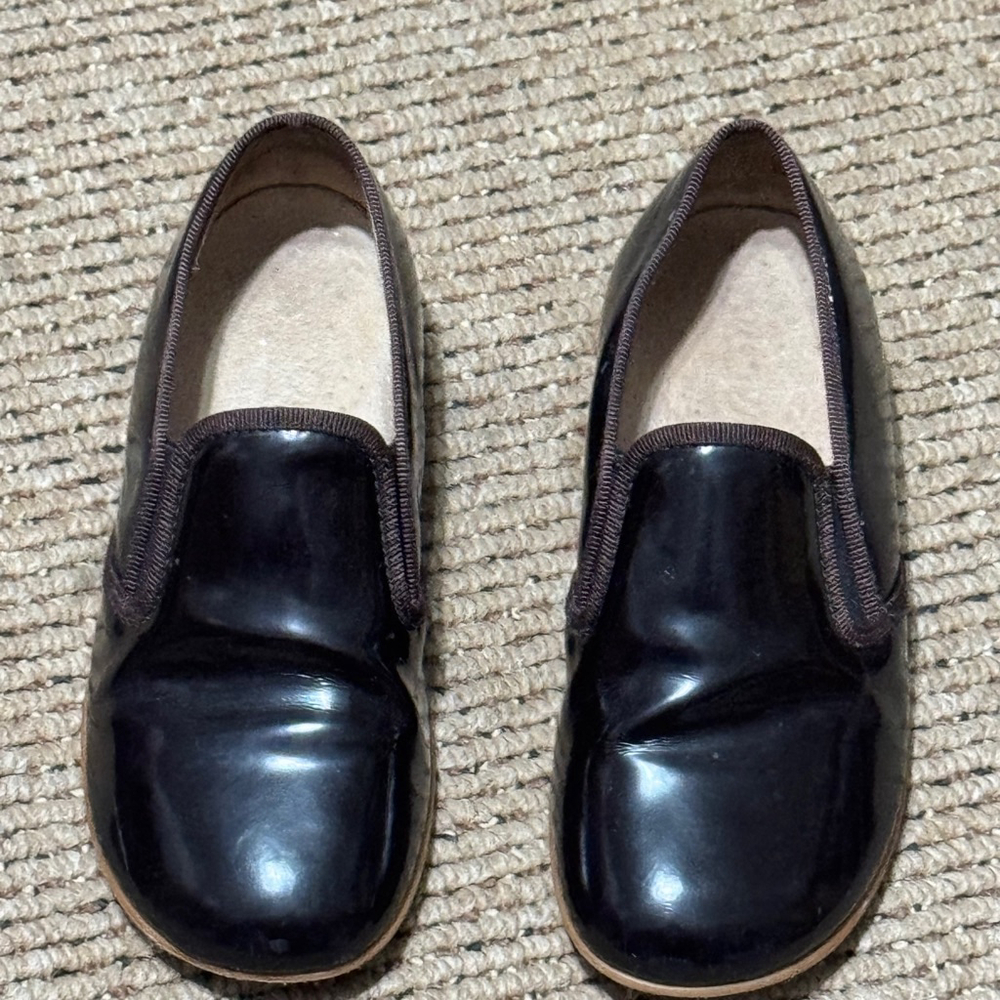 Beberlis Navy Patent Slip On Smoking Shoe Loafers Girls EU 26/US 9.5